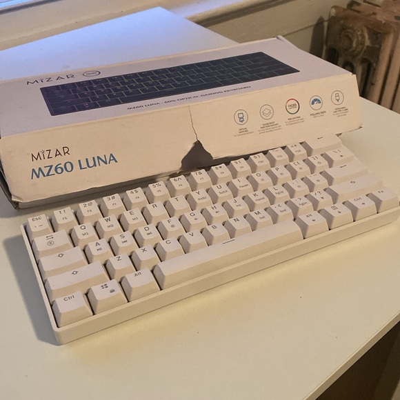 Mizar Gaming Keyboard - Picture 3 of 5